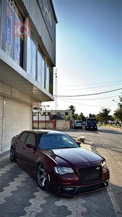 کرایسلەر 300